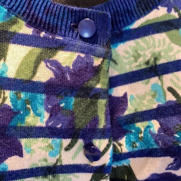 Talbots blue/white stripe floral pattern overlay cardigan sweater. - Picture 3 of 7